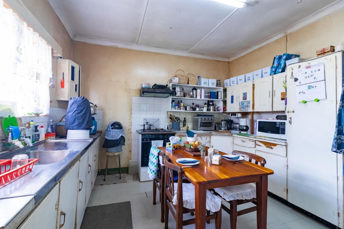 3-BEDROOM HOUSE IN CAMBRIDGE - Photo 5