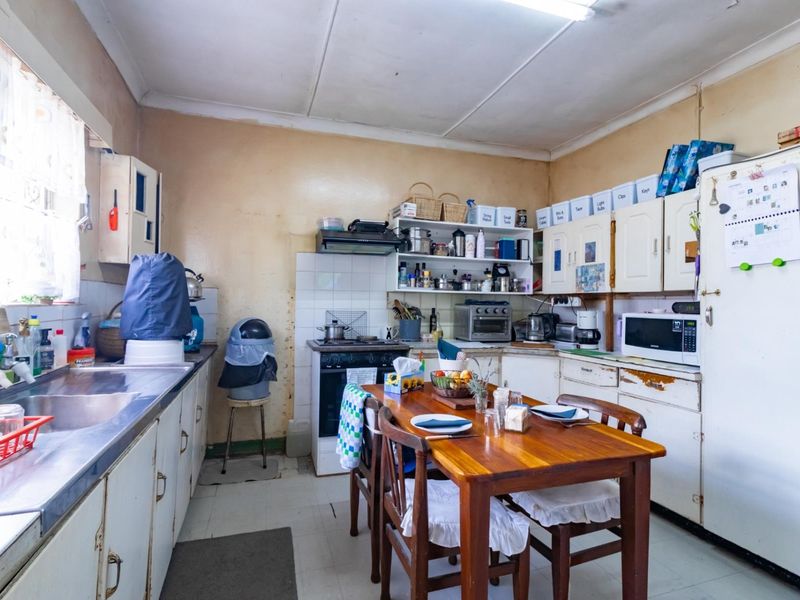 3-BEDROOM HOUSE IN CAMBRIDGE - Photo 5