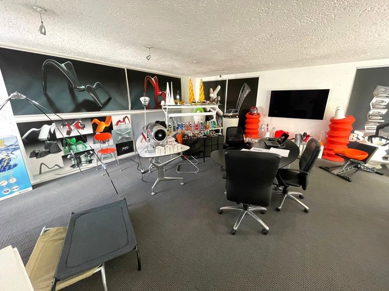Commercial Property for Sale in Bryanston - Photo 10