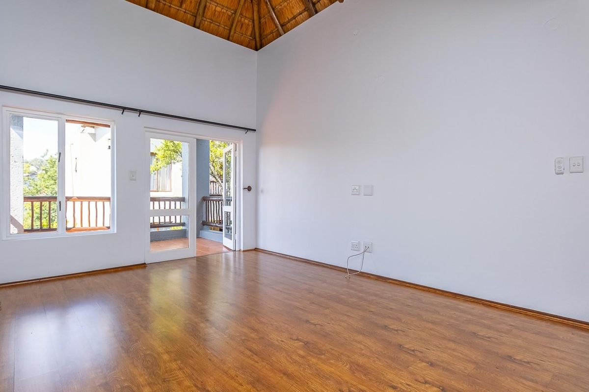 Modern 2-Bedroom Apartment in the Unique Riverglades Estate - Photo 4