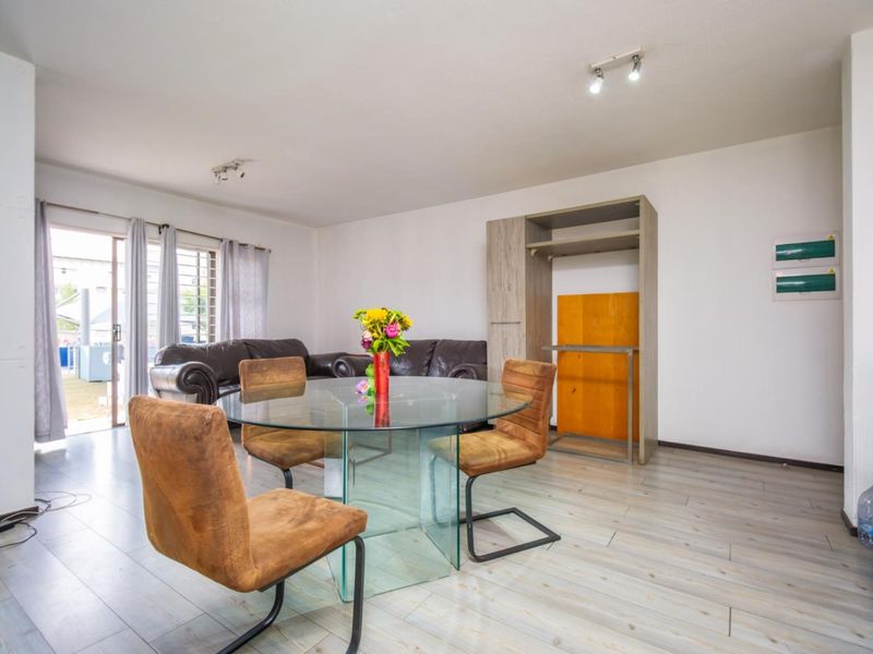 Skip the search: Quality Tenant Secured Until 2027 - Photo 5