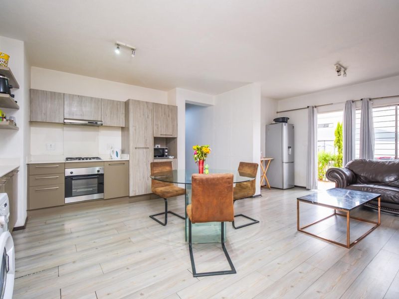 Skip the search: Quality Tenant Secured Until 2027 - Photo 1