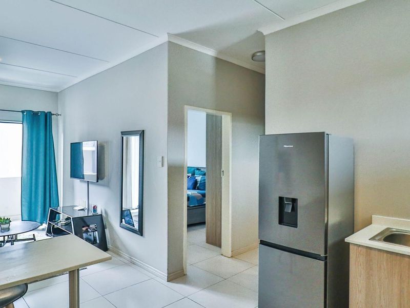 Prime Location and Investment Opportunity - Photo 8