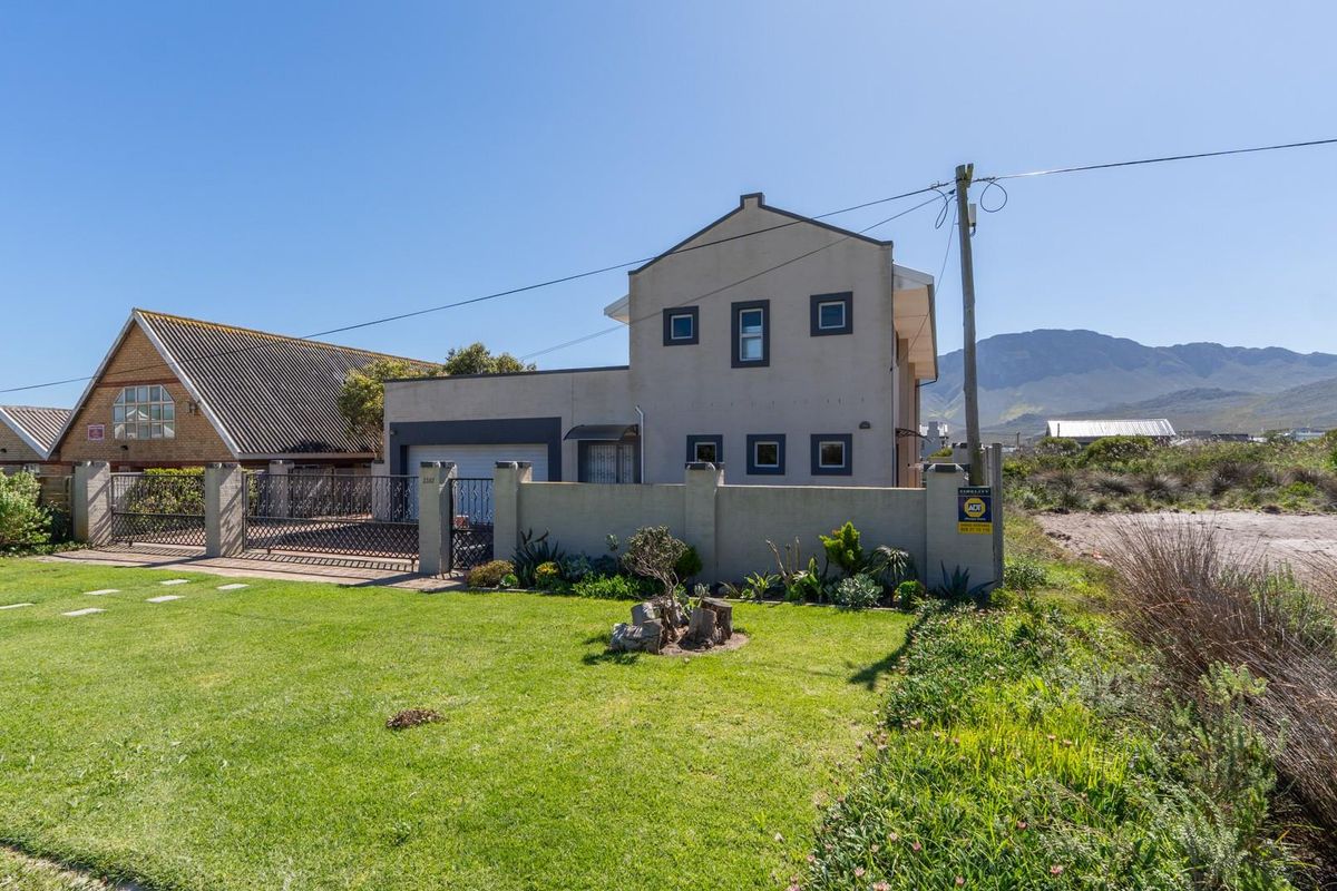 Pringle Bay -Modern Living in this beautiful village. - Photo 2