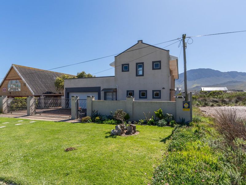 Pringle Bay -Modern Living in this beautiful village. - Photo 2