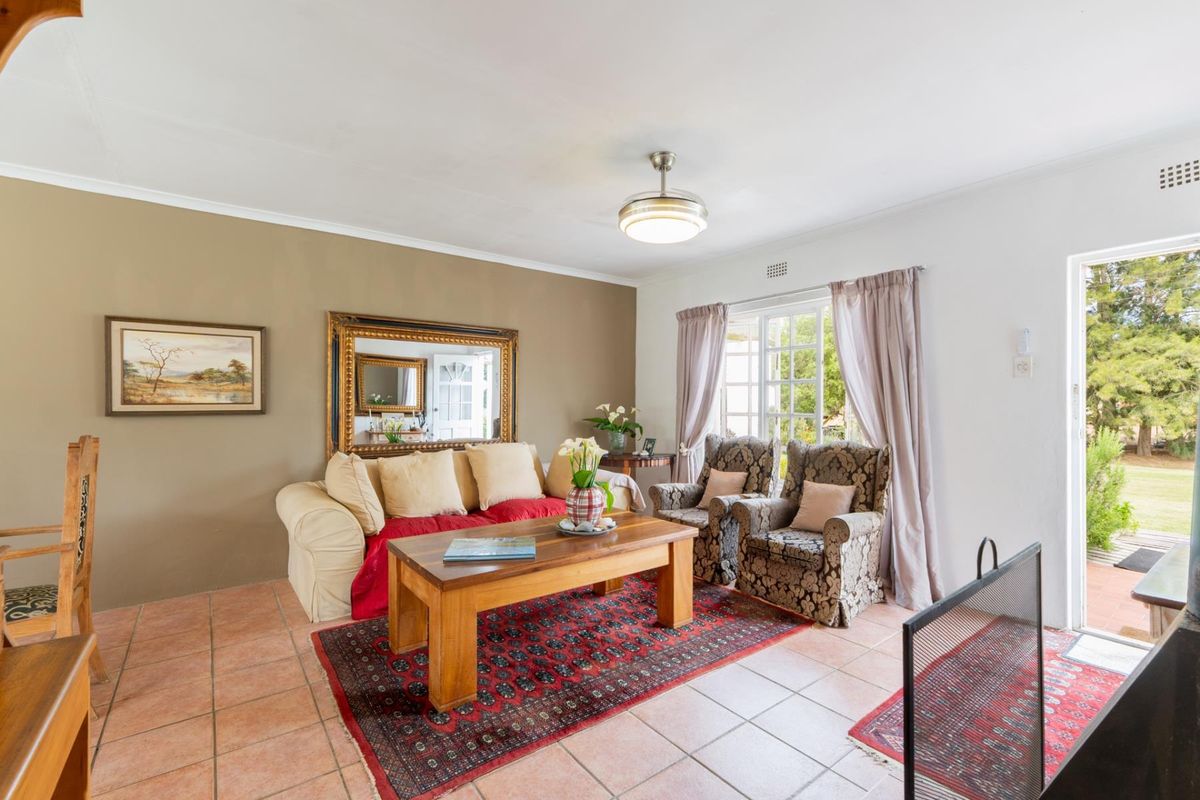 Cape Country Cottages for Sale in Central Napier - R3,3m - Photo 5