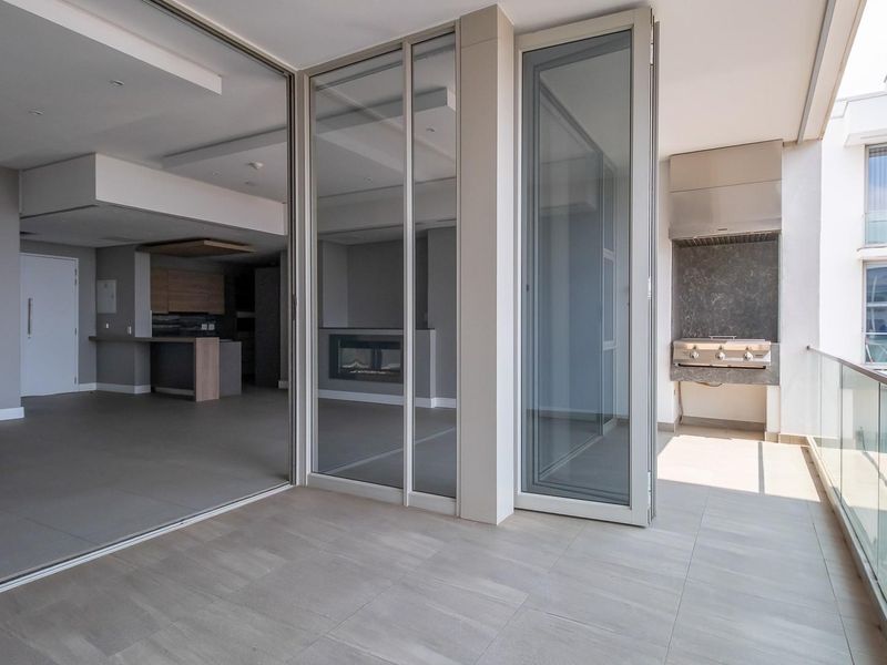 Elegant Penthouse 3 Bedrooms in Rosebank CBD with amazing views! - Photo 8