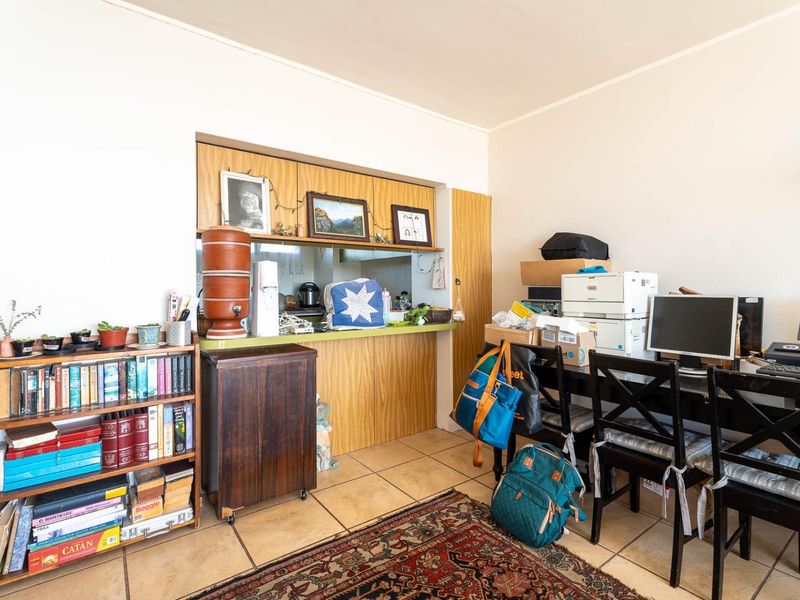 3 Bedroom Airbnb friendly Apartment in Strand - Photo 8