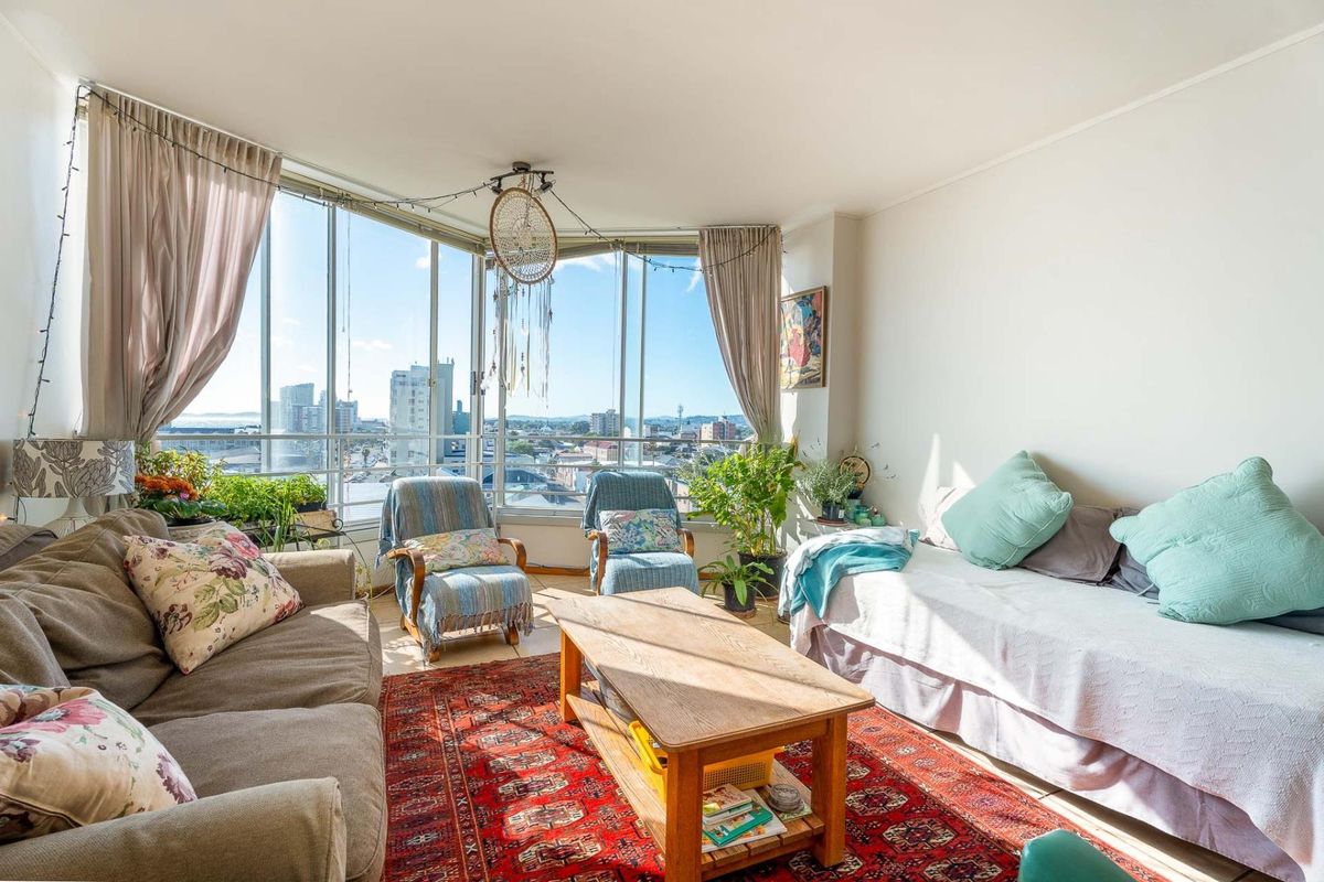 3 Bedroom Airbnb friendly Apartment in Strand - Photo 5