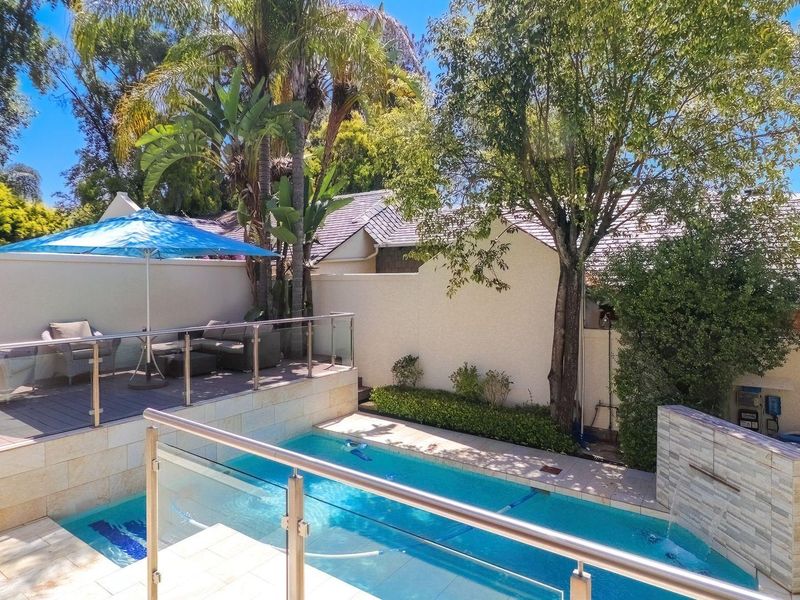 Luxurious 3-Bedroom Duplex with Pool and Flatlet in Secure Complex - Photo 8