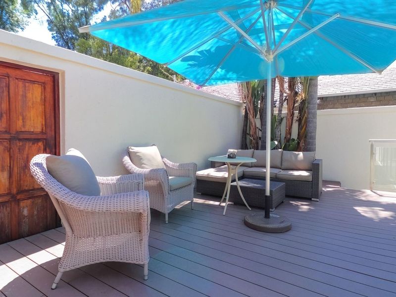 Luxurious 3-Bedroom Duplex with Pool and Flatlet in Secure Complex - Photo 10