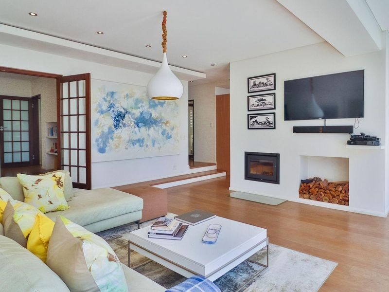 Luxurious 3-Bedroom Duplex with Pool and Flatlet in Secure Complex - Photo 7