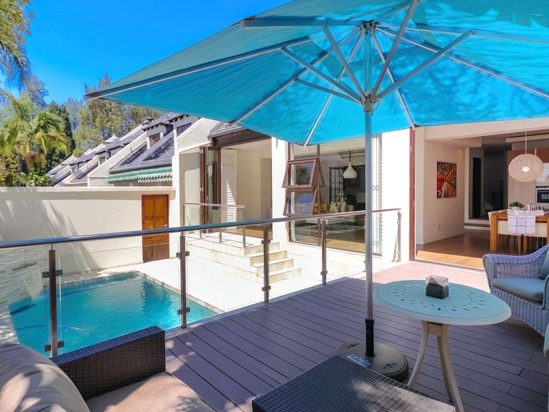 Luxurious 3-Bedroom Duplex with Pool and Flatlet in Secure Complex - Photo 4