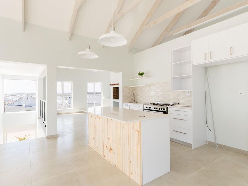 Modern Family Home in The Ridge Boutique Estate - Photo 6