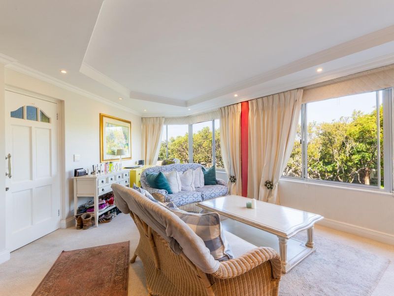 Prime Location Apartment - Steps away from the Keurbooms Lagoon - Photo 3