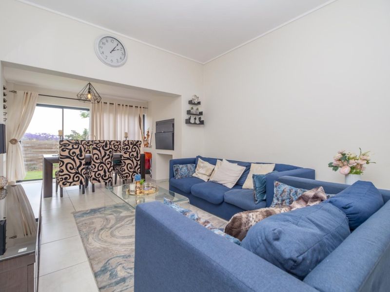 Charming & Spacious 4-Bedroom Home in Bellcanto Complex, Northriding - Photo 7