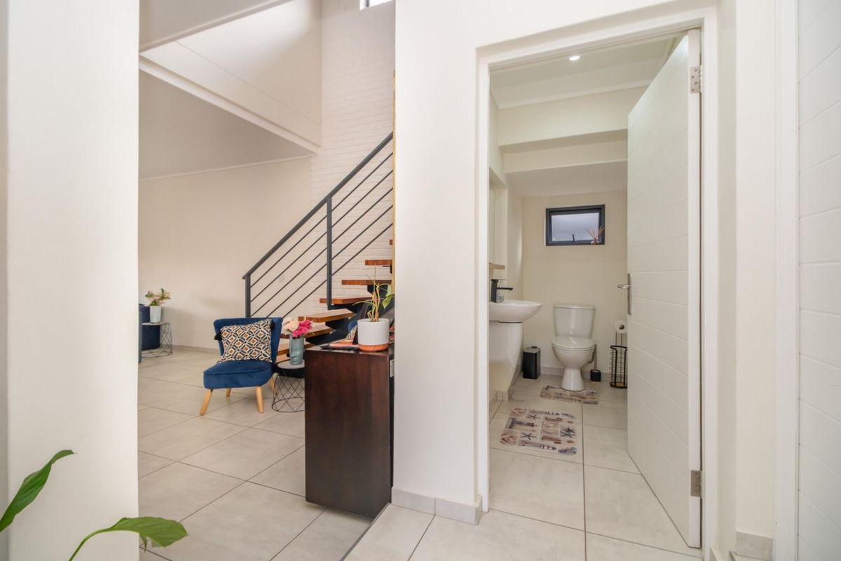 Charming & Spacious 4-Bedroom Home in Bellcanto Complex, Northriding - Photo 4