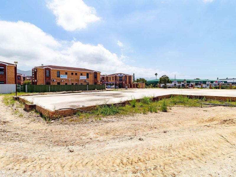 Commercial Property For Sale in George East, George, Western Cape - Photo 5