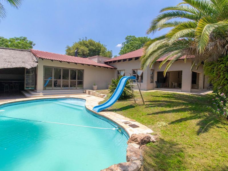 House For Sale in Bryanston, Sandton, Gauteng - Photo 5