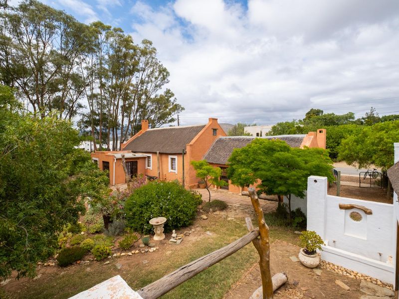 House For Sale in McGregor, Western Cape - Photo 3