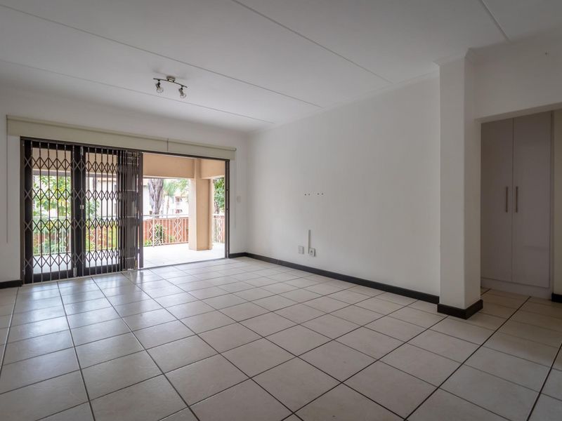 Apartment For Sale in Sunninghill, Sandton, Gauteng - Photo 7
