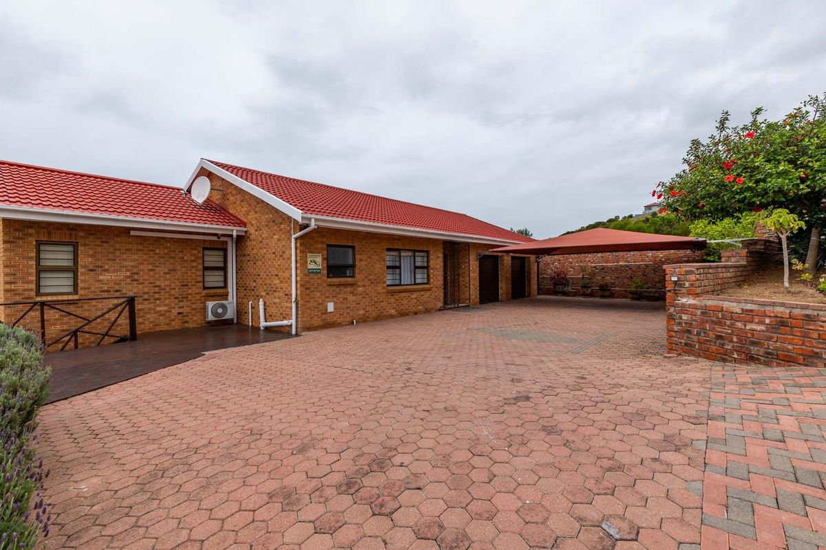 House For Sale in Groot Brakrivier Central, Groot Brakrivier, Western Cape - Photo 4