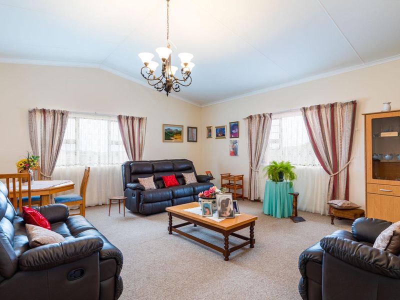 House For Sale in Groot Brakrivier Central, Groot Brakrivier, Western Cape - Photo 9