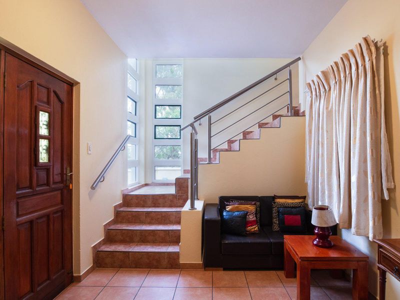 House For Sale in Parktown North, Johannesburg, Gauteng - Photo 8