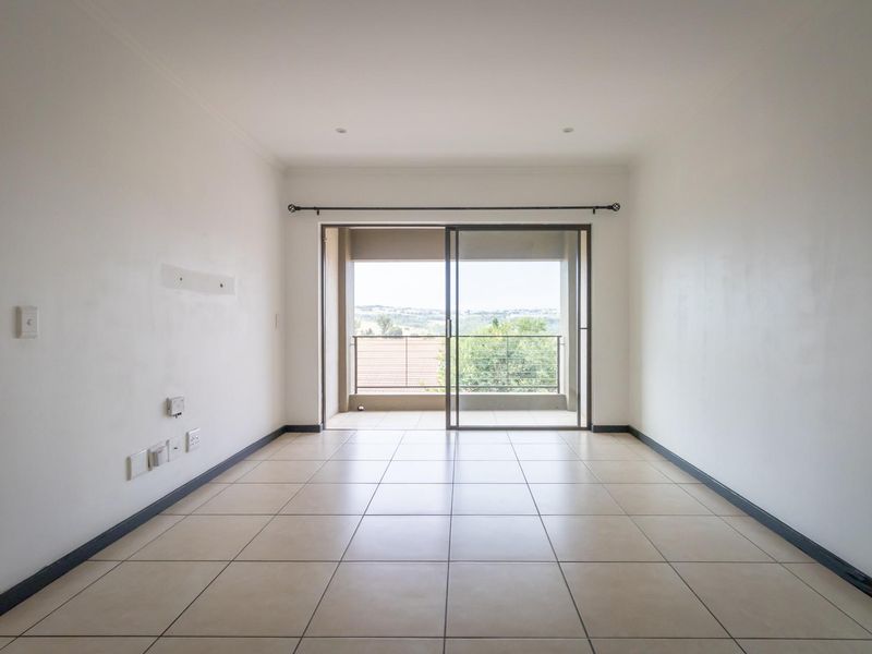 Apartment For Sale in Barbeque Downs, Midrand, Gauteng - Photo 6
