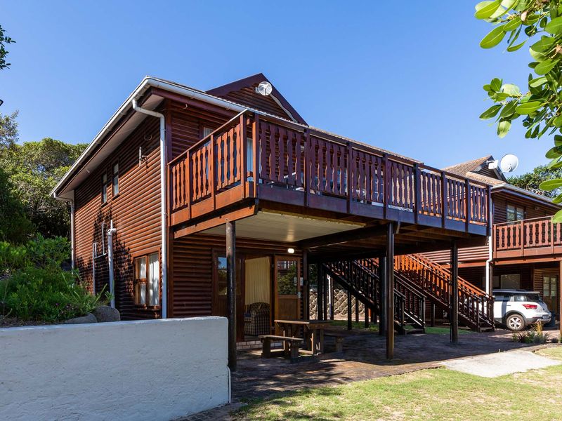 House For Sale in Plettenberg Bay, Western Cape - Photo 2