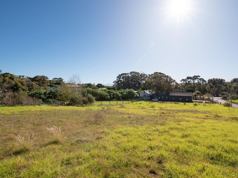 3000m2 Prime Plot for Sale - Elevated Position in Central Napier Overberg, Western Cape - Photo 10