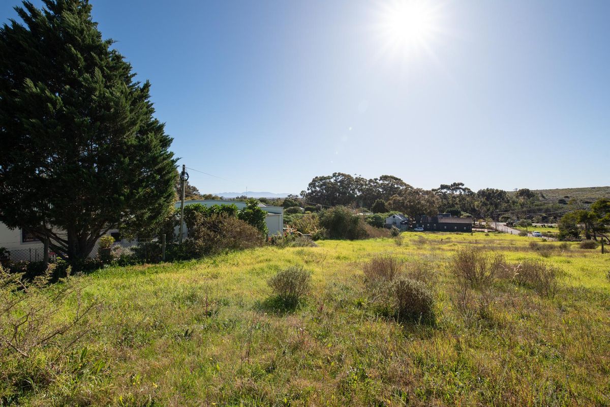 3000m2 Prime Plot for Sale - Elevated Position in Central Napier Overberg, Western Cape - Photo 5