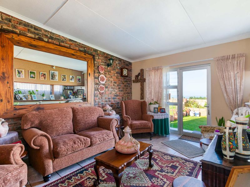 Farm For Sale in Glentana, Groot Brakrivier, Western Cape - Photo 3