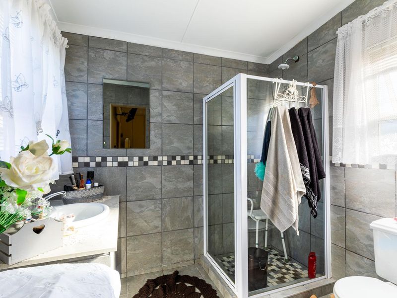 Farm For Sale in Glentana, Groot Brakrivier, Western Cape - Photo 10