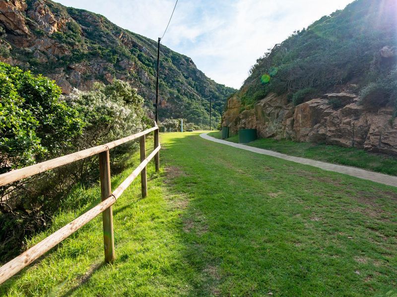 Vacant Land For Sale in Le Grand Estate, George, Western Cape - Photo 6