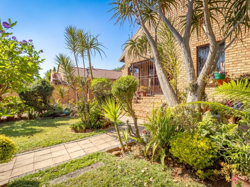 House For Sale in Bo-dorp, Rustenburg Central, Rustenburg, North West - Photo 4