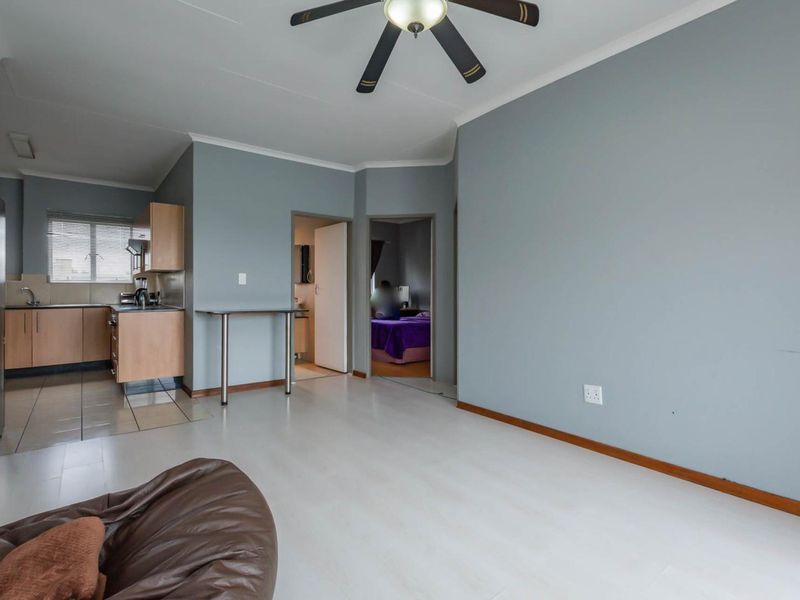Apartment For Sale in Ferndale, Randburg, Gauteng - Photo 7