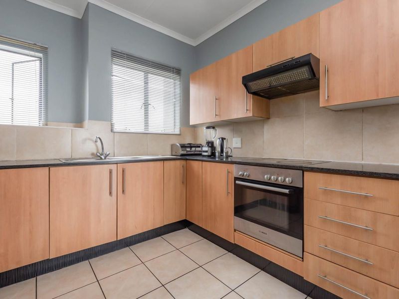 Apartment For Sale in Ferndale, Randburg, Gauteng - Photo 8