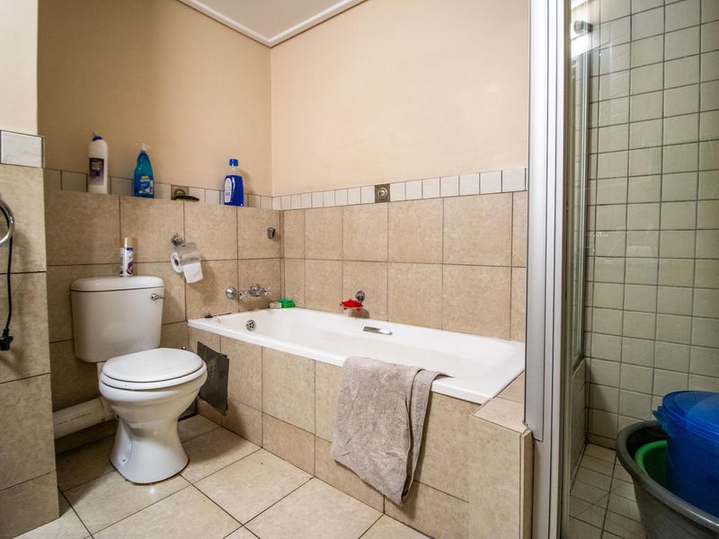 Apartment For Sale in Marshalltown, Johannesburg, Gauteng - Photo 9