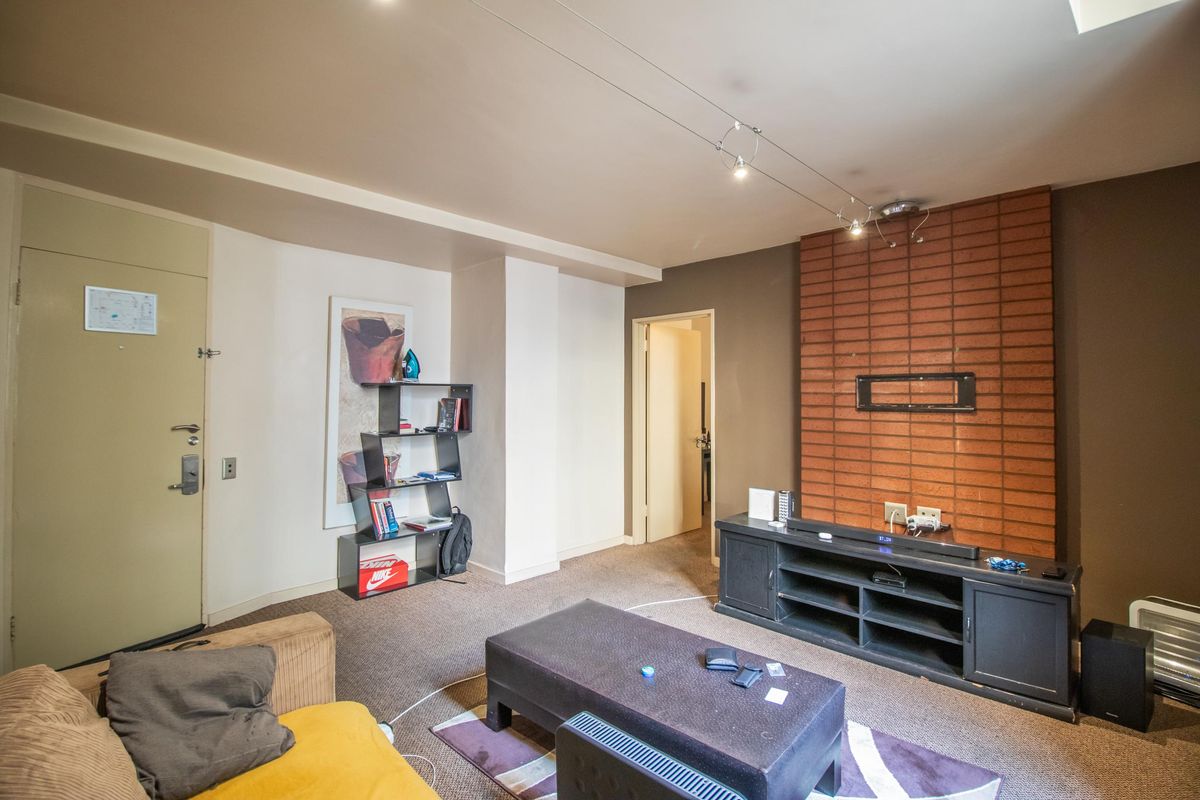 Apartment For Sale in Marshalltown, Johannesburg, Gauteng - Photo 5