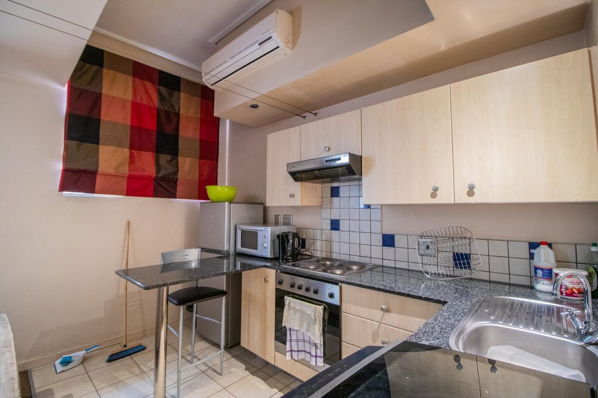 Apartment For Sale in Marshalltown, Johannesburg, Gauteng - Photo 4