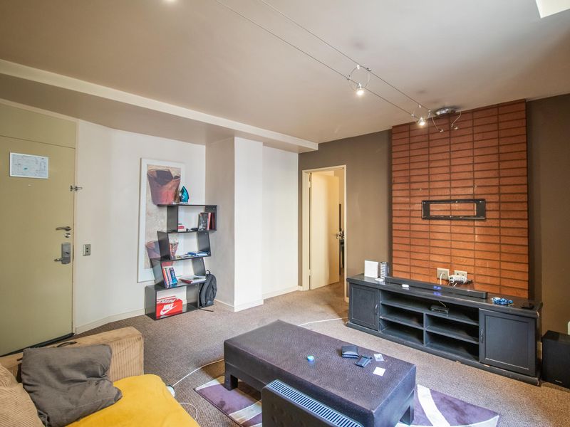 Apartment For Sale in Marshalltown, Johannesburg, Gauteng - Photo 6