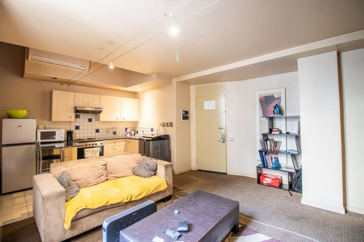 Apartment For Sale in Marshalltown, Johannesburg, Gauteng - Photo 5