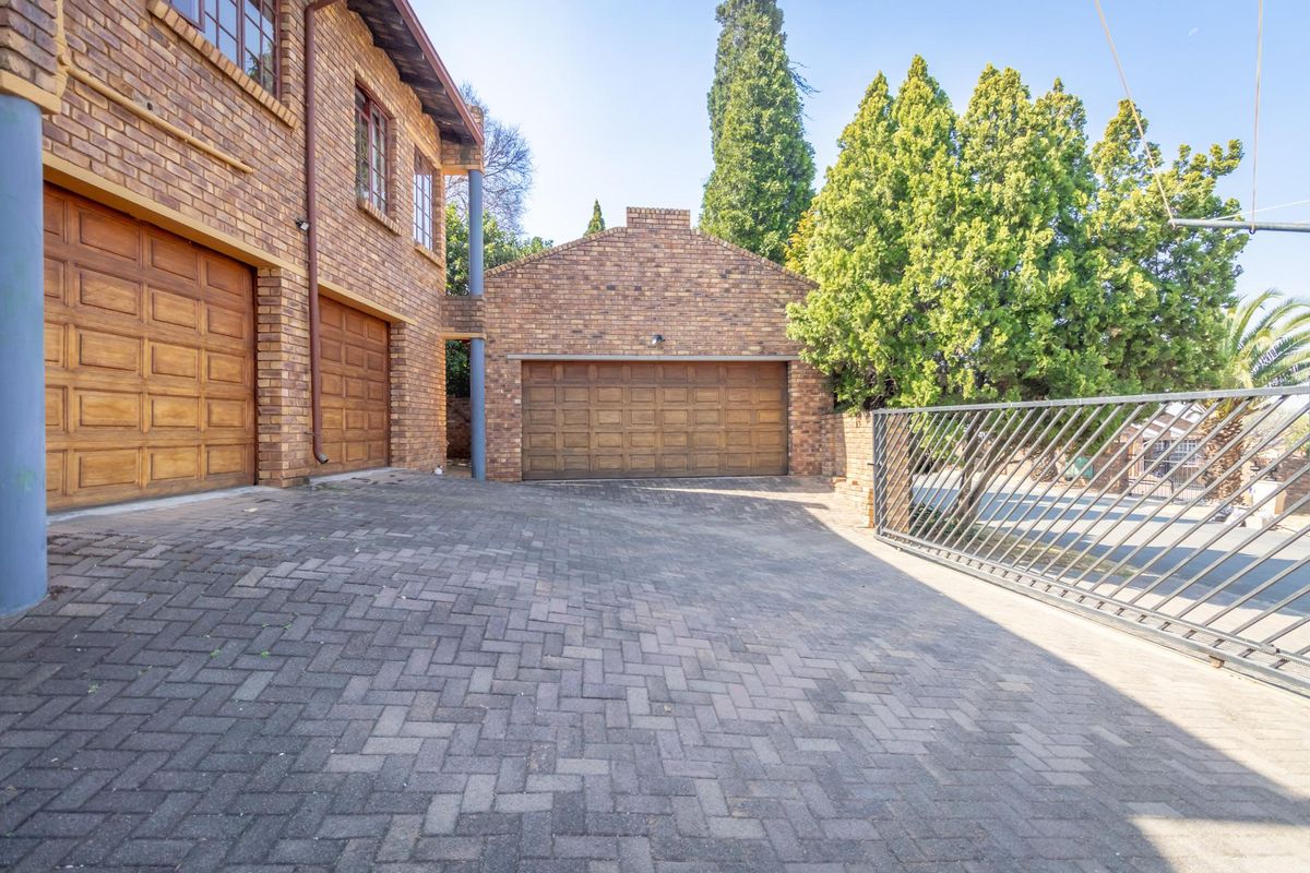 House For Sale in Jordaan Park, Heidelberg, Gauteng - Photo 2