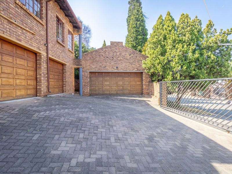 House For Sale in Jordaan Park, Heidelberg, Gauteng - Photo 2