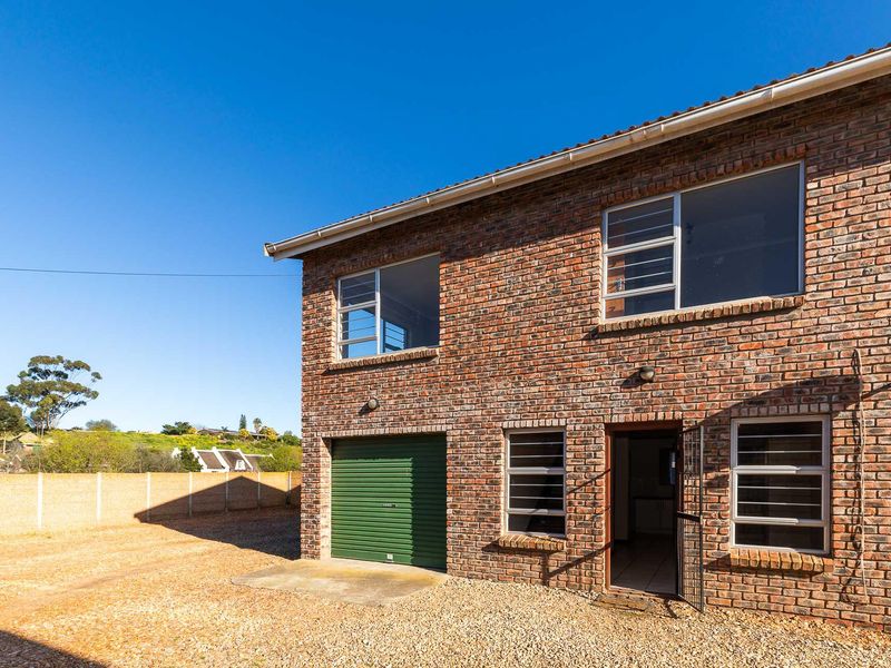 Apartment For Sale in Heidelberg, Western Cape - Photo 2