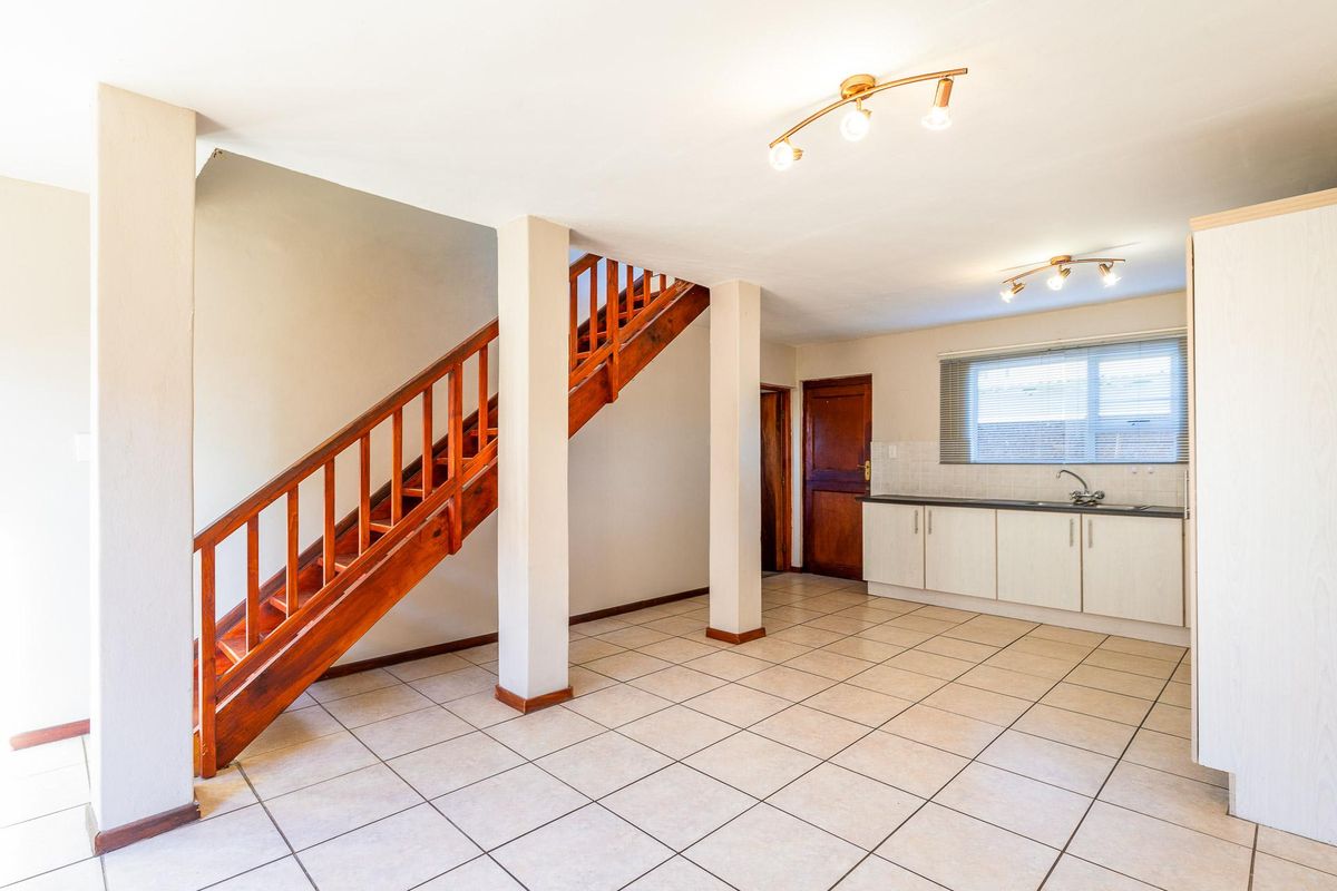 Apartment For Sale in Heidelberg, Western Cape - Photo 4