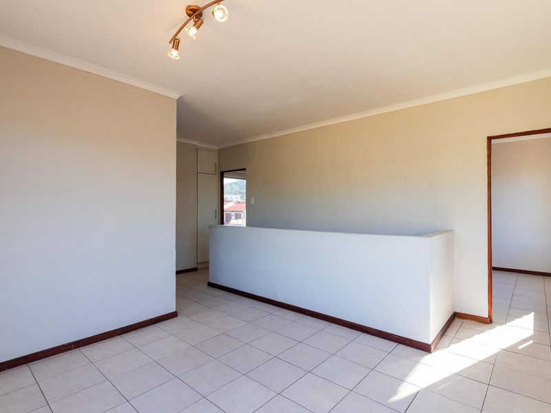 Apartment For Sale in Heidelberg, Western Cape - Photo 10