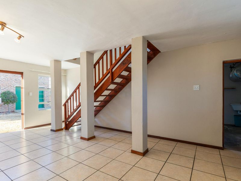 Apartment For Sale in Heidelberg, Western Cape - Photo 6