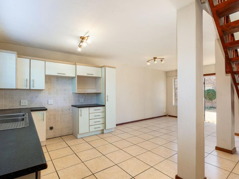 Apartment For Sale in Heidelberg, Western Cape - Photo 4
